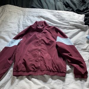 Maroon sweater , super cute every fit size and comfortable